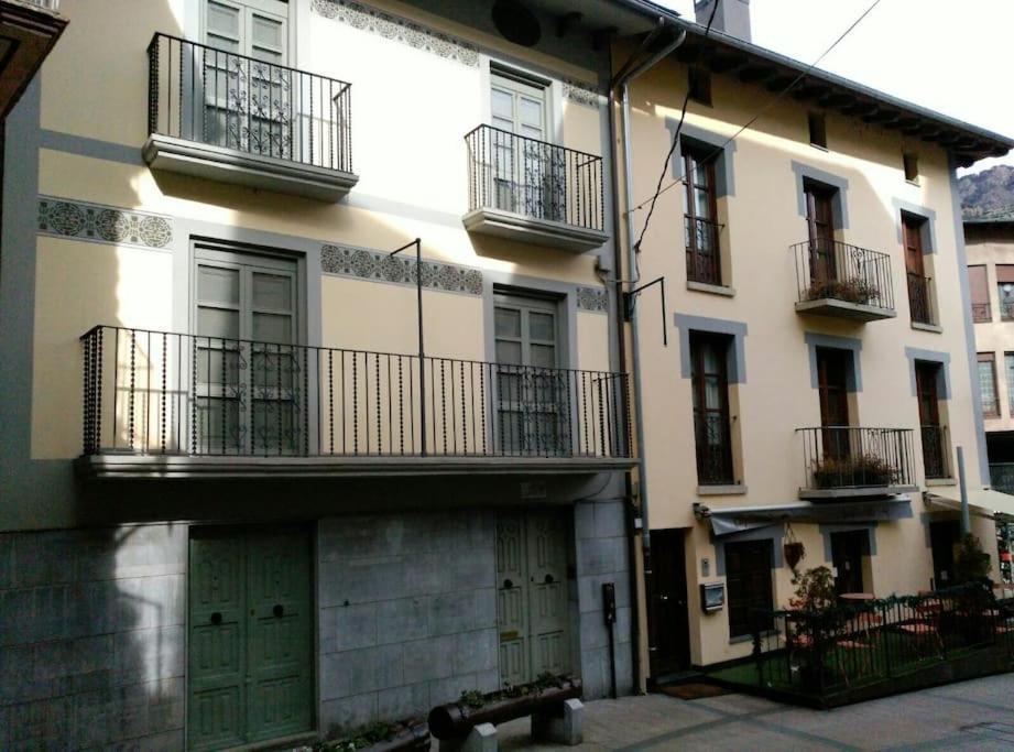 Apartament Gran Pirineu Montferrer Exteriör bild